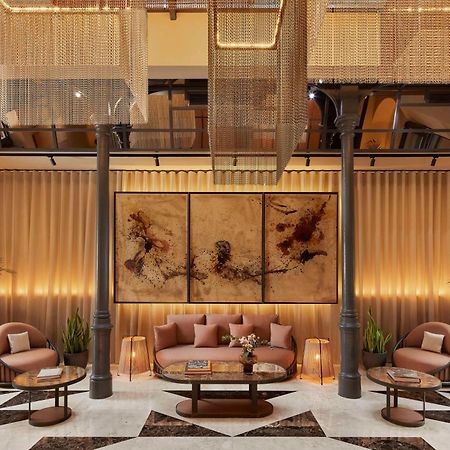 Nh Collection Madrid Palacio De Tepa Exterior photo The lobby of the hotel